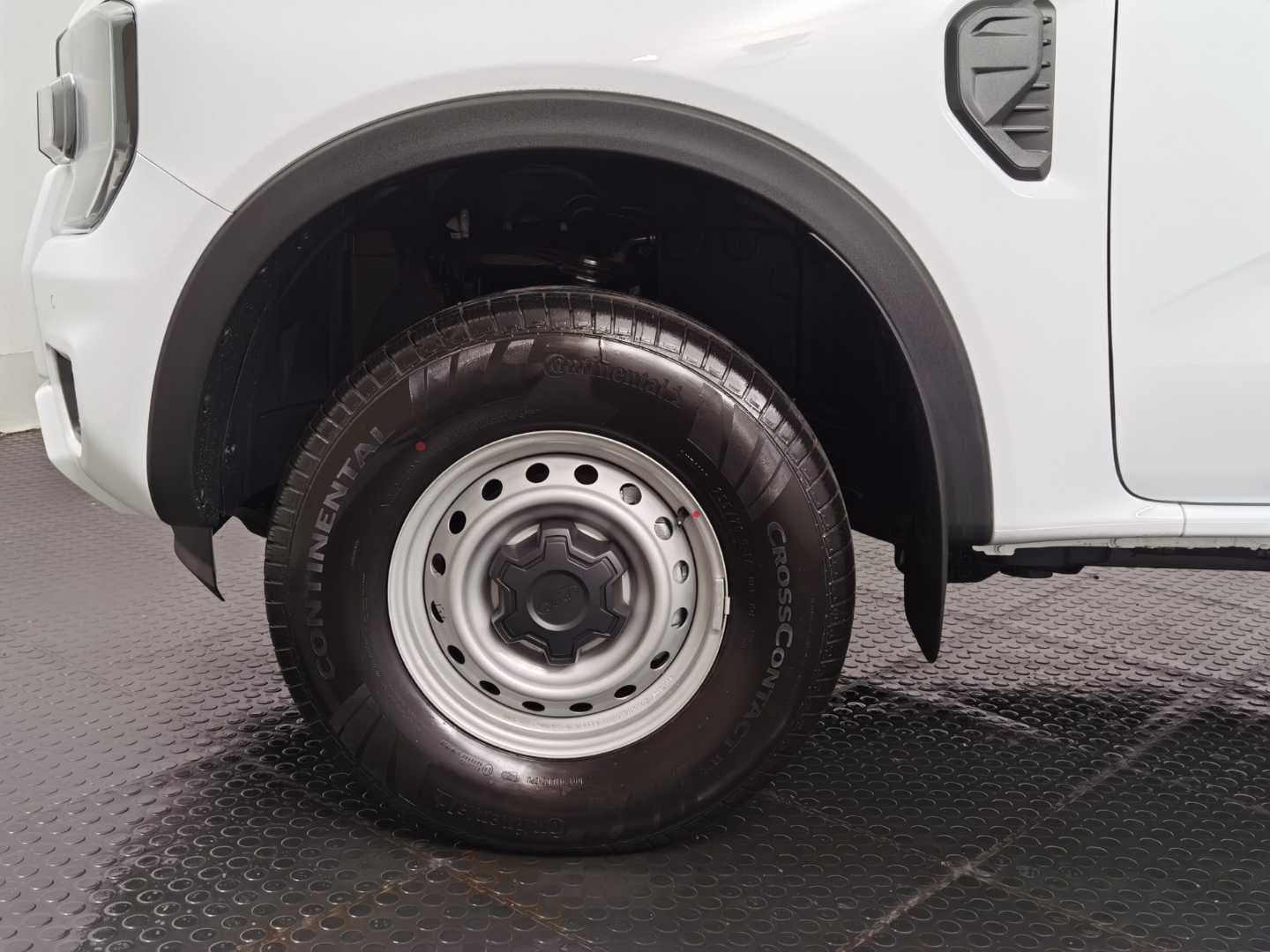 FORD RANGER 2.0D SIT XL 4X4 A/T S/C P/U image 11
